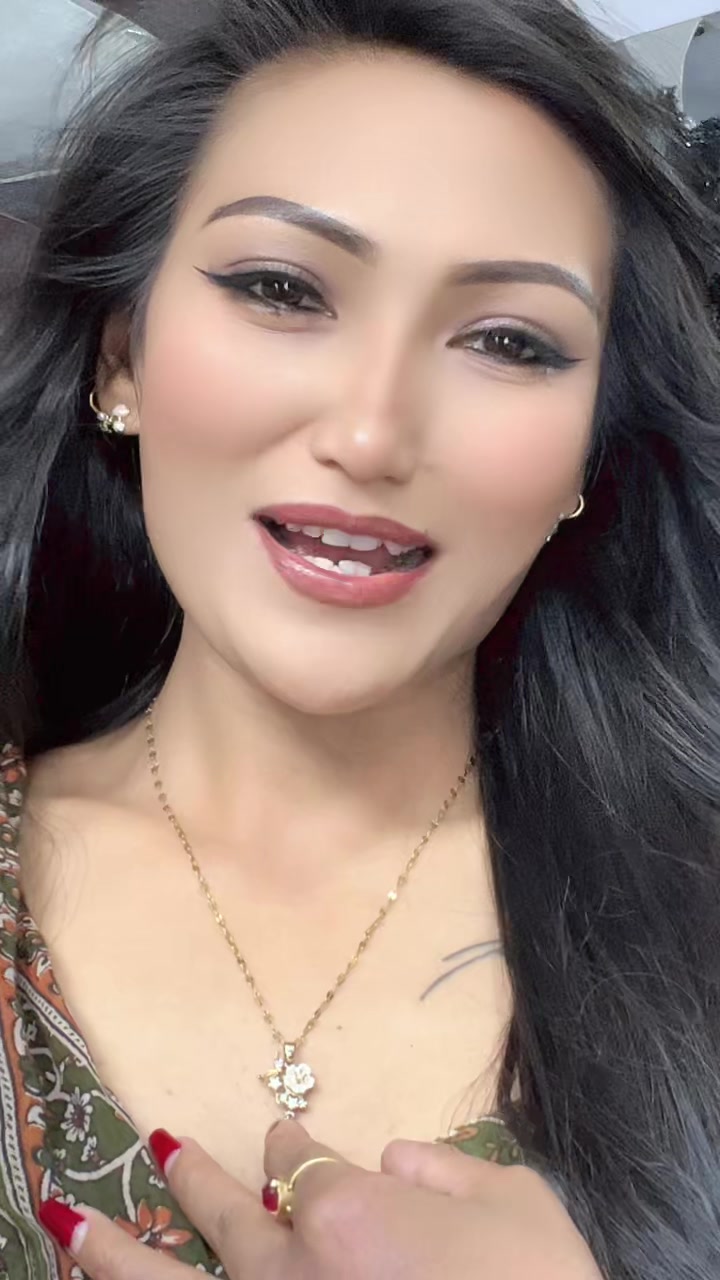 @Amrita...Shrestha...ЁЯЦд