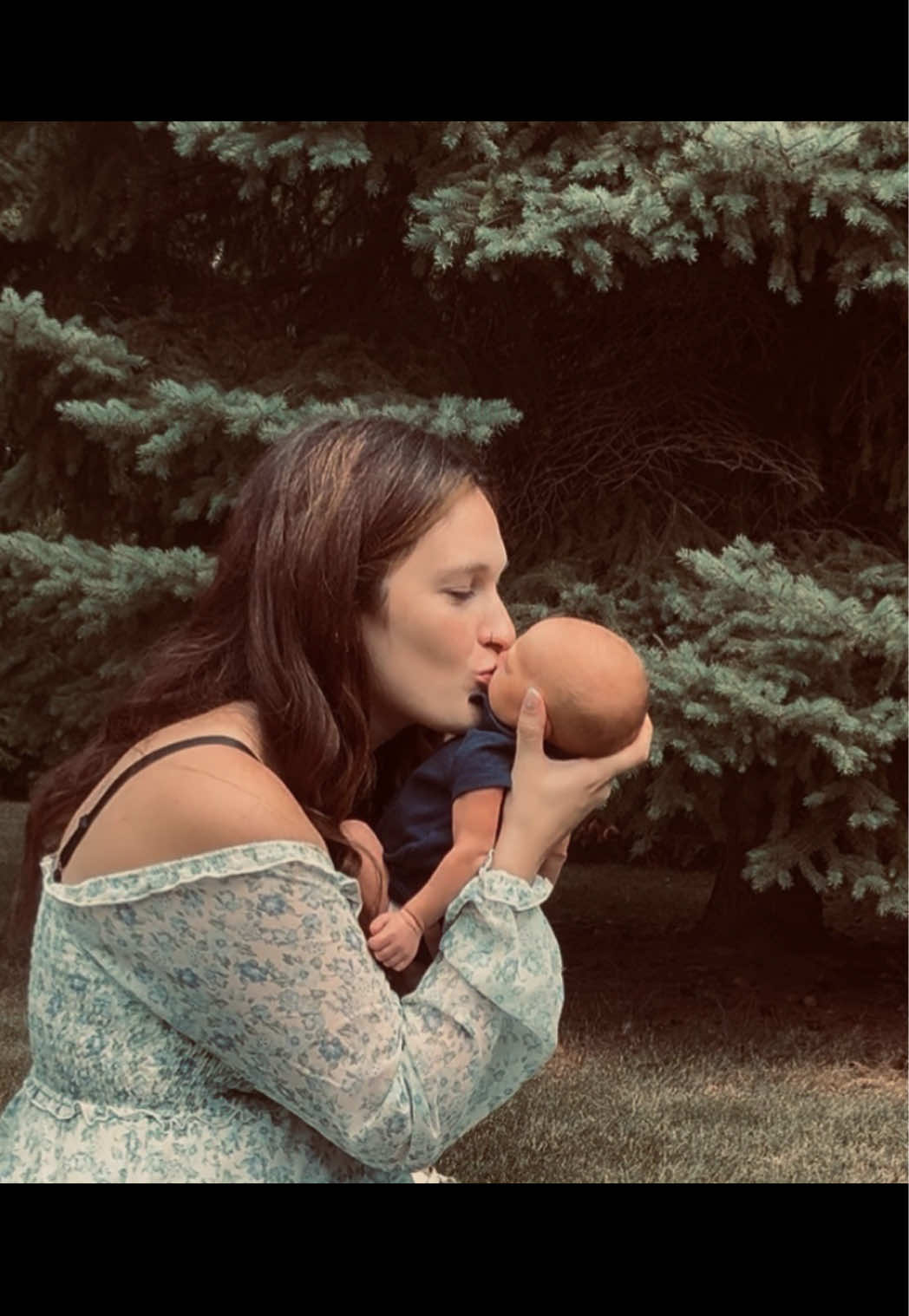 @Taylor Mastaw | Mom of 2
