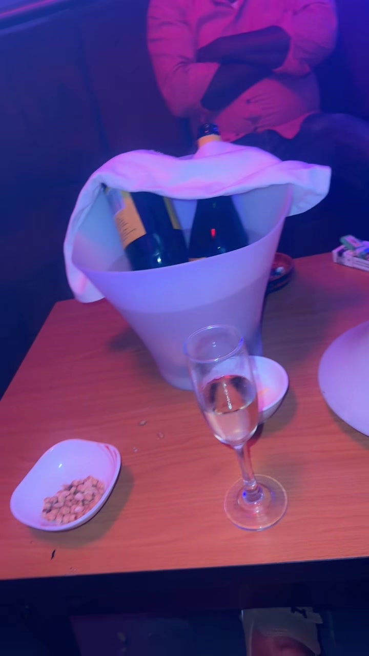 @Ange 😇 ou démon 😈