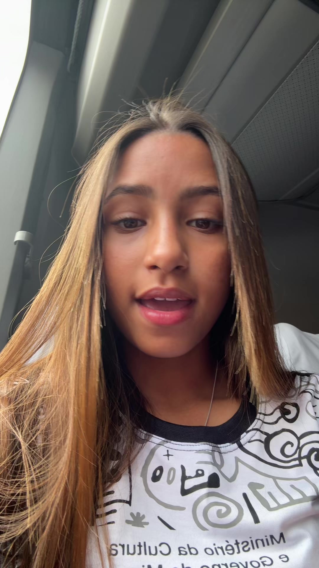 @Mel Araújo