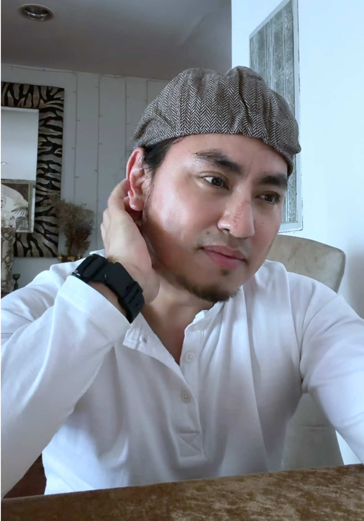 @रमेश गुरुङ