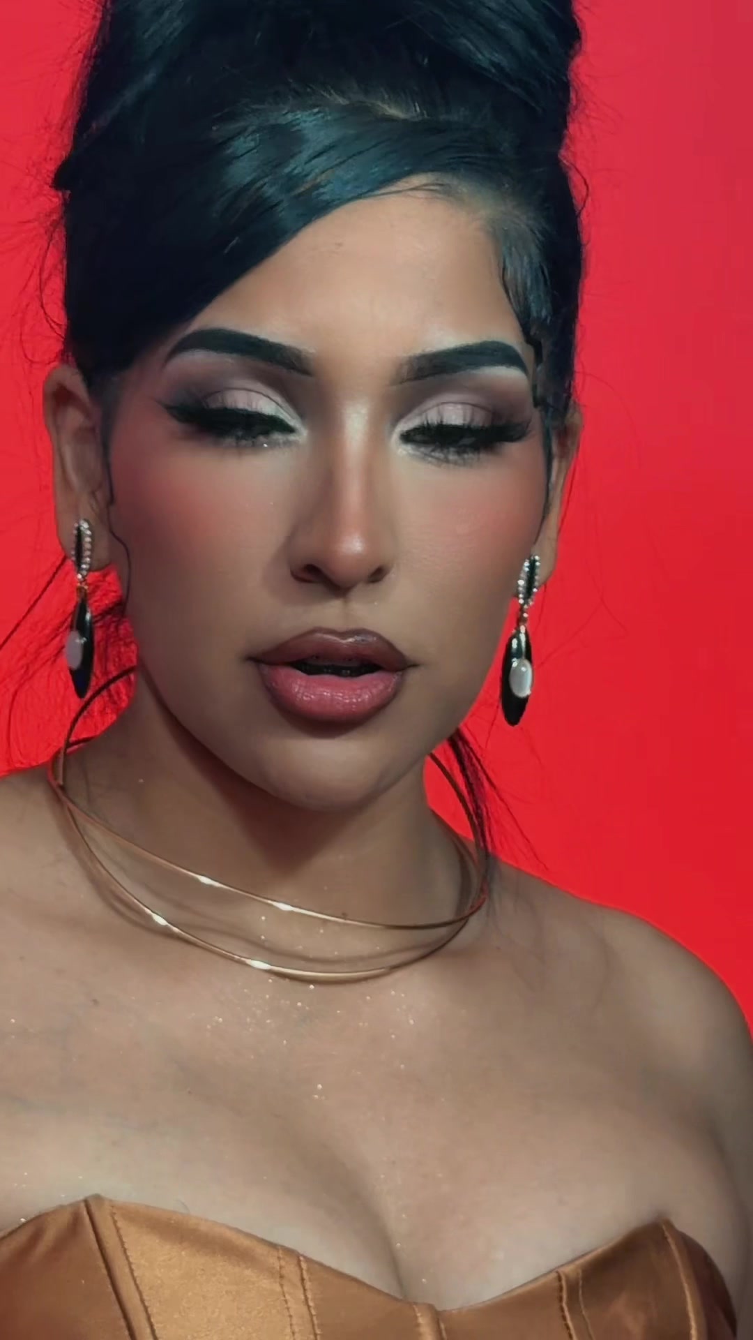 @Elisbeth official 💄😈