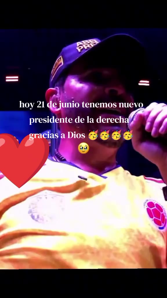 @bomb&oacute;n 🍭🍭
