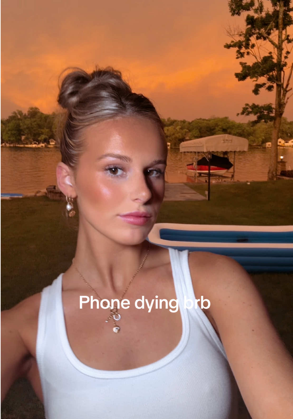 @Emi