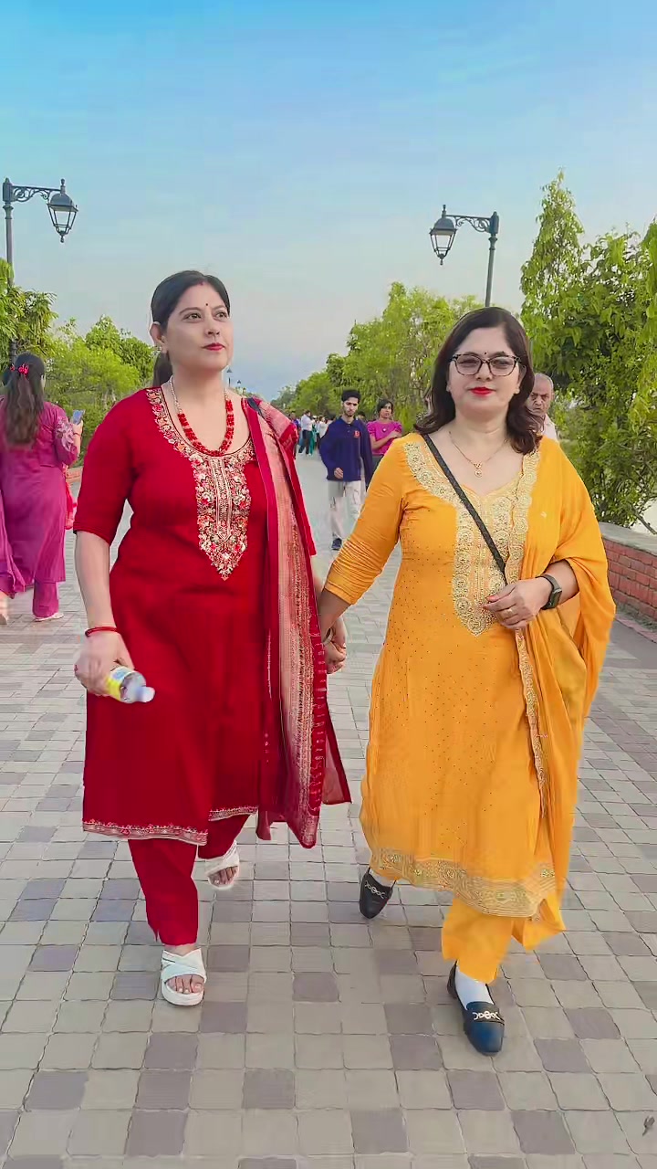 @Maya Khanal