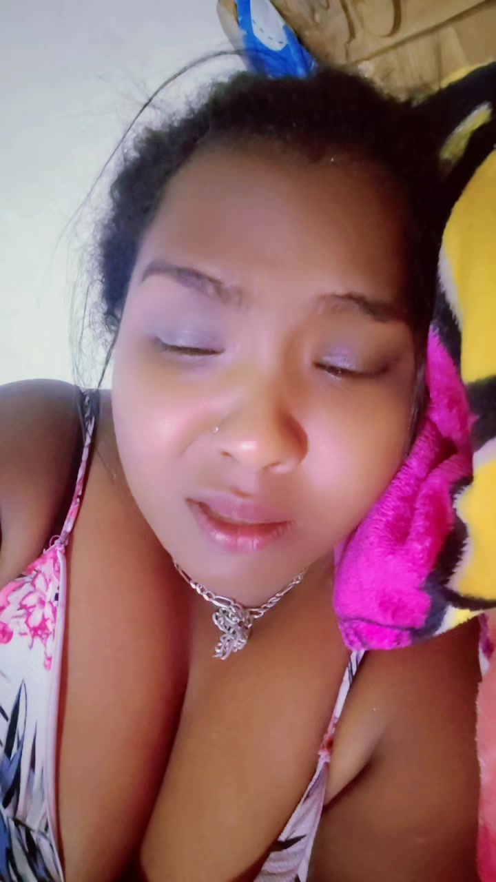 @Amanda Essequibo coast girl