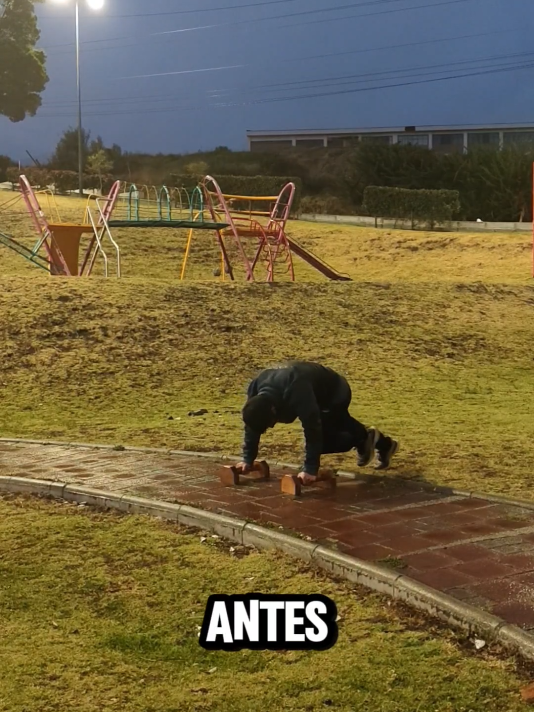 @AlexMu&ntilde;oz