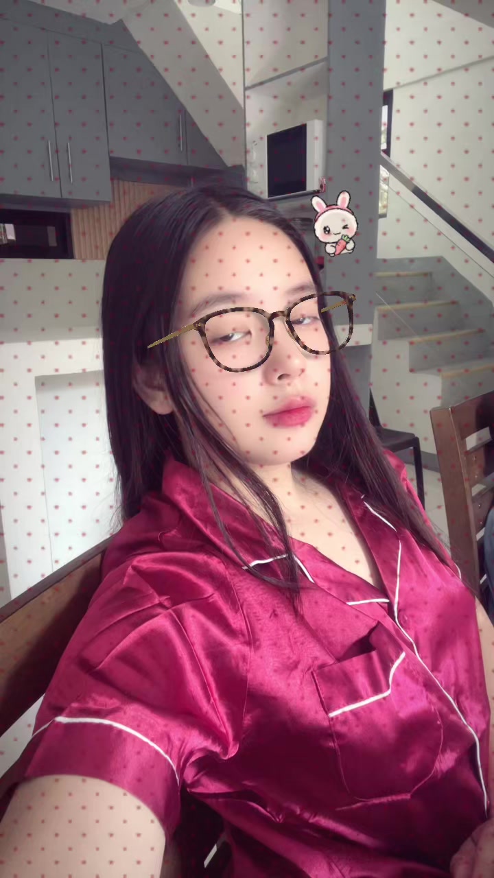 @Zey