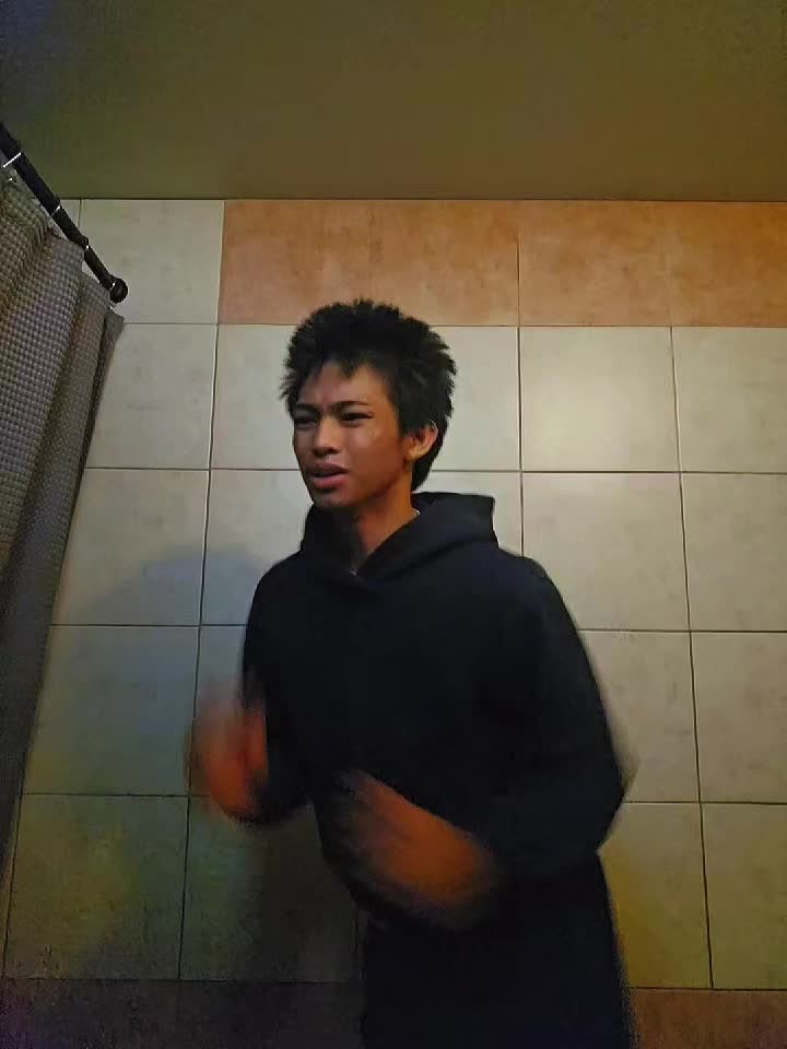 @James2Kawaiiii💢💫