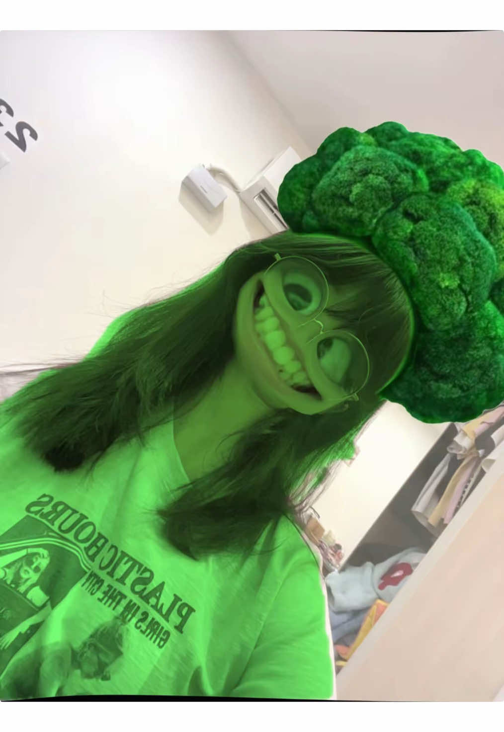 @𝓢.