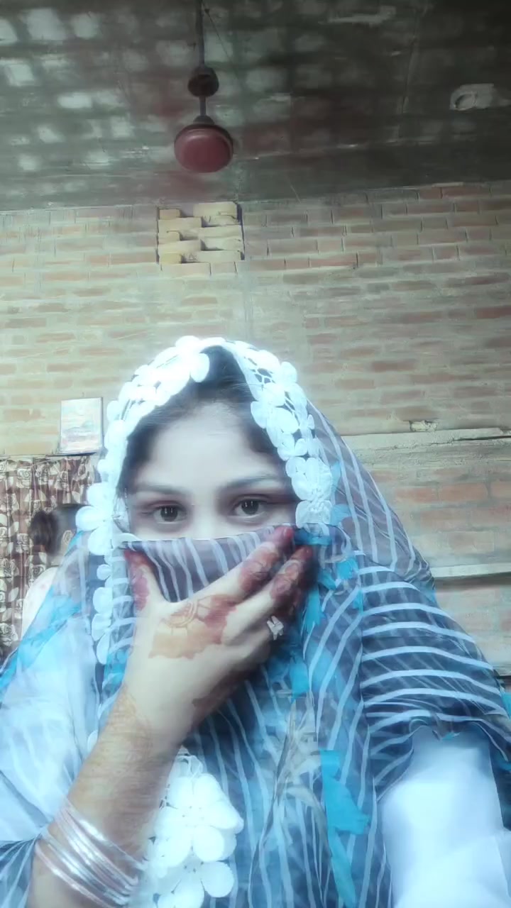 @Ayesha Khan