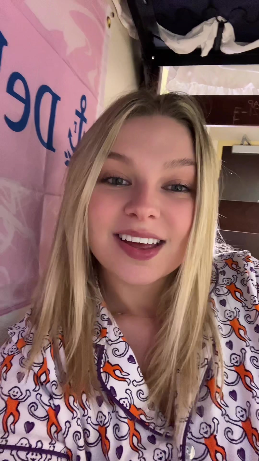 @Lo