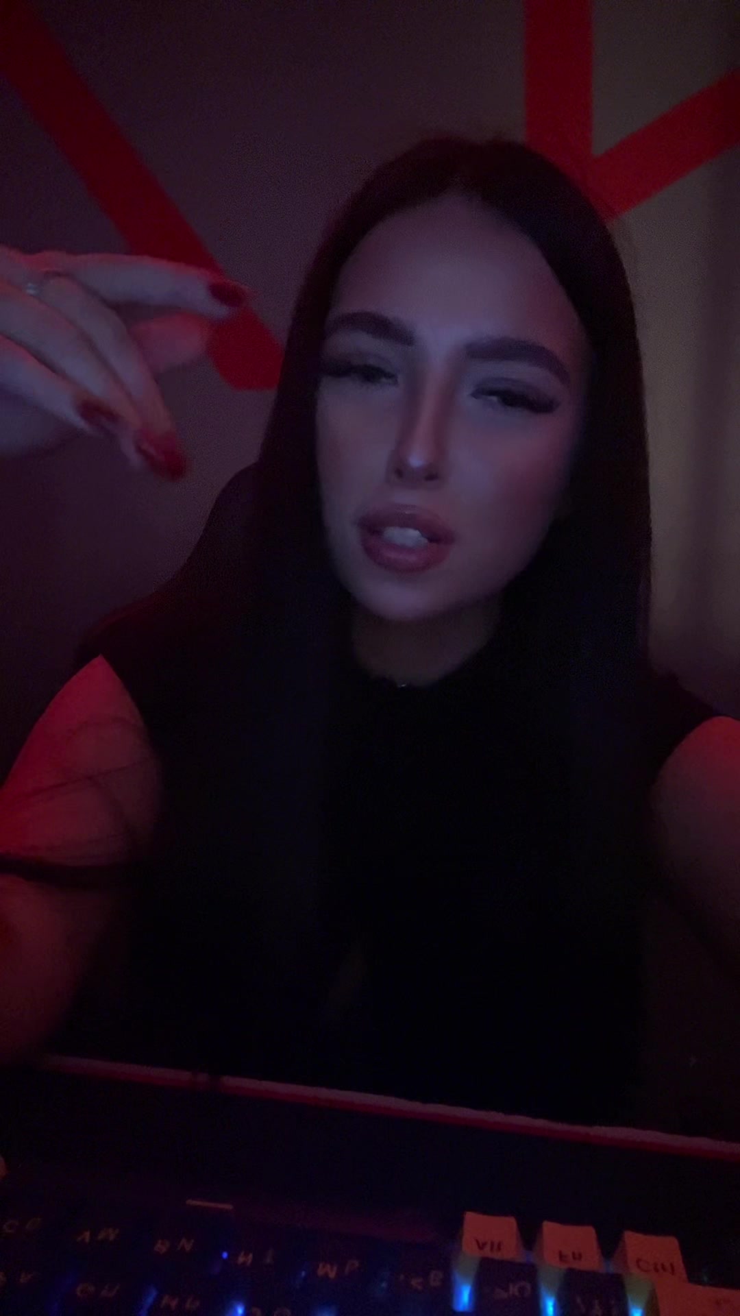 @S🤍