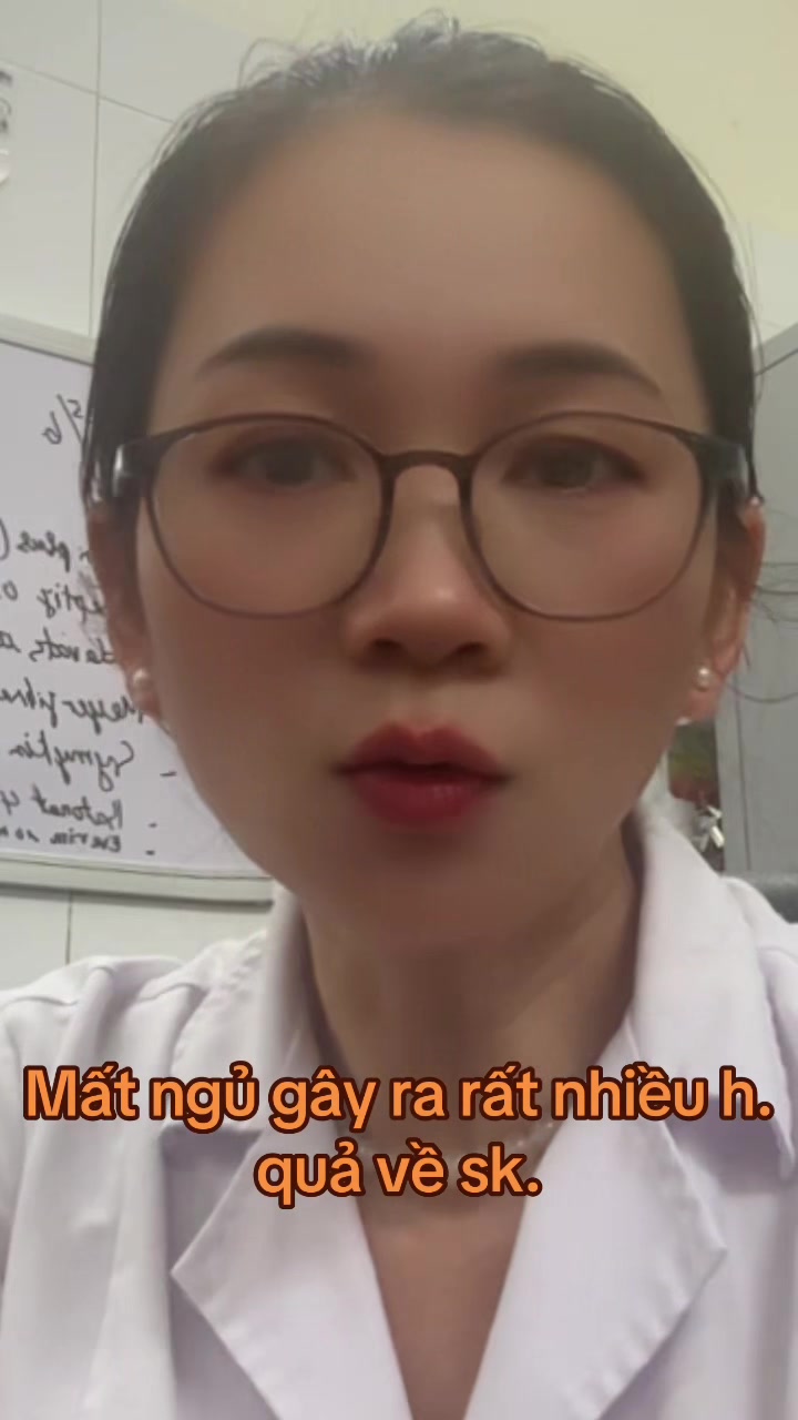@Hoa s&uacute;n ( nh&iacute; nhố)
