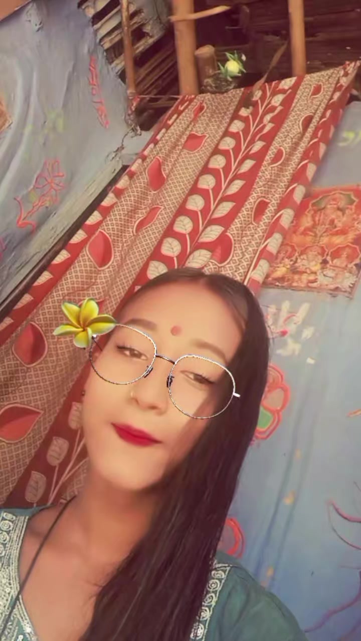 @Saraswati. queen 👑👑👑👑