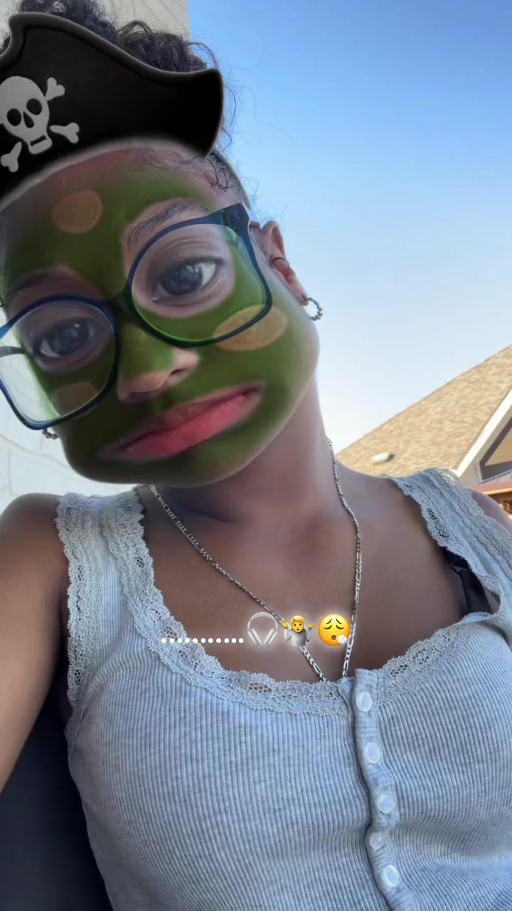 @iammaddiiiirose