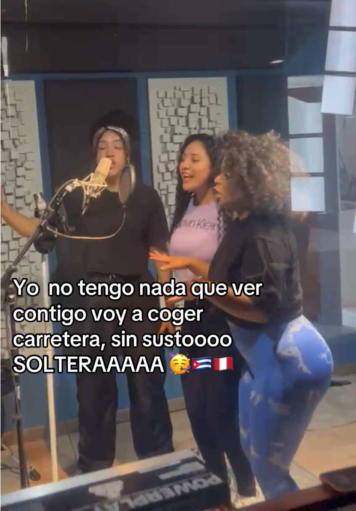 @Francia Hiaret Alguedas
