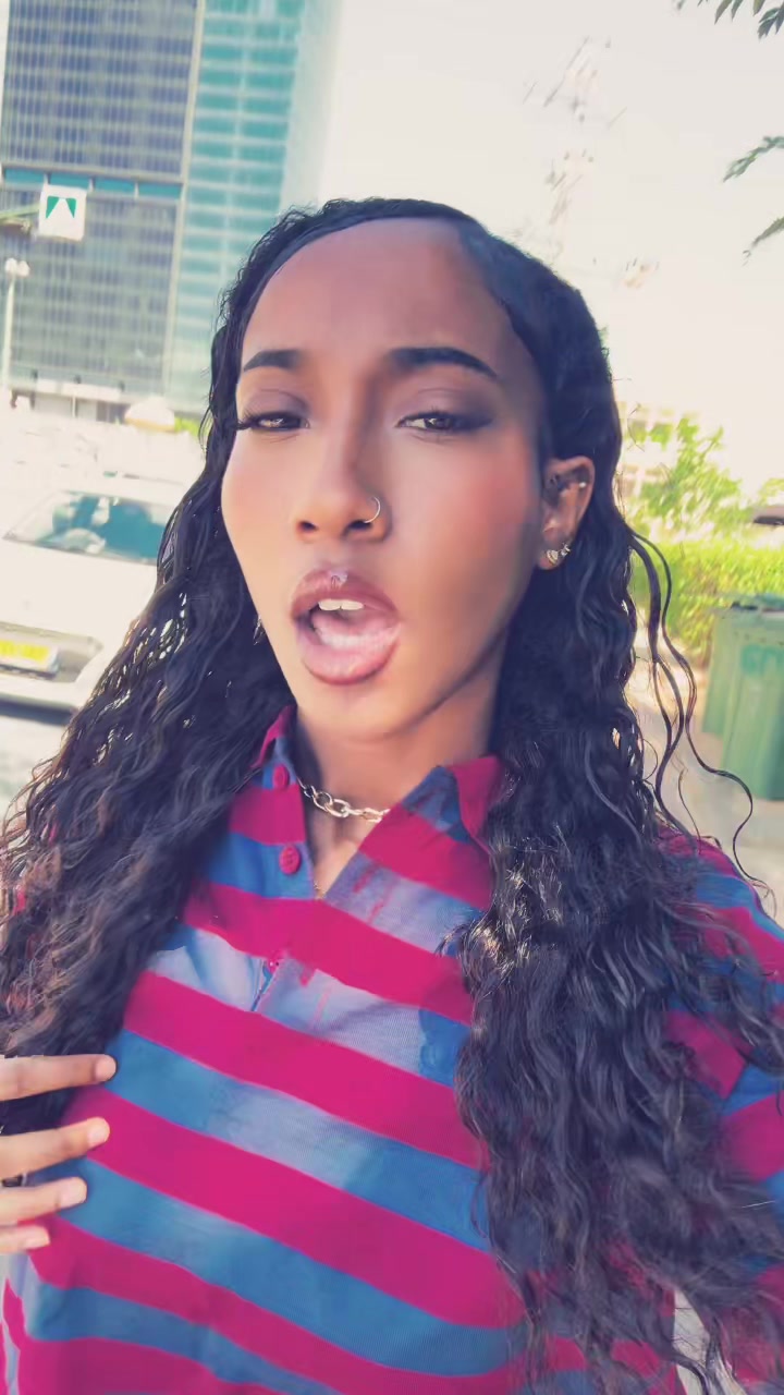 @🤍