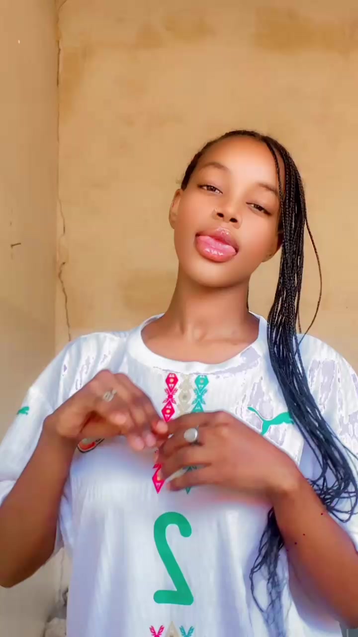 @Pretty——Linda 🫂🤤❤️🩹