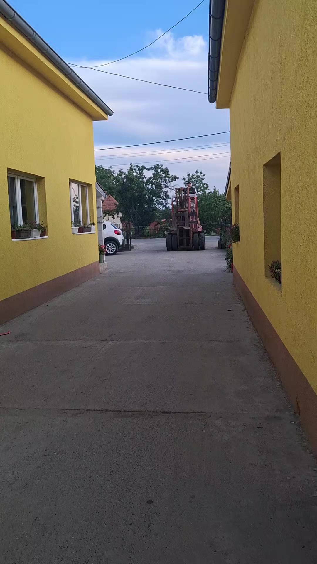 @DANIJEL