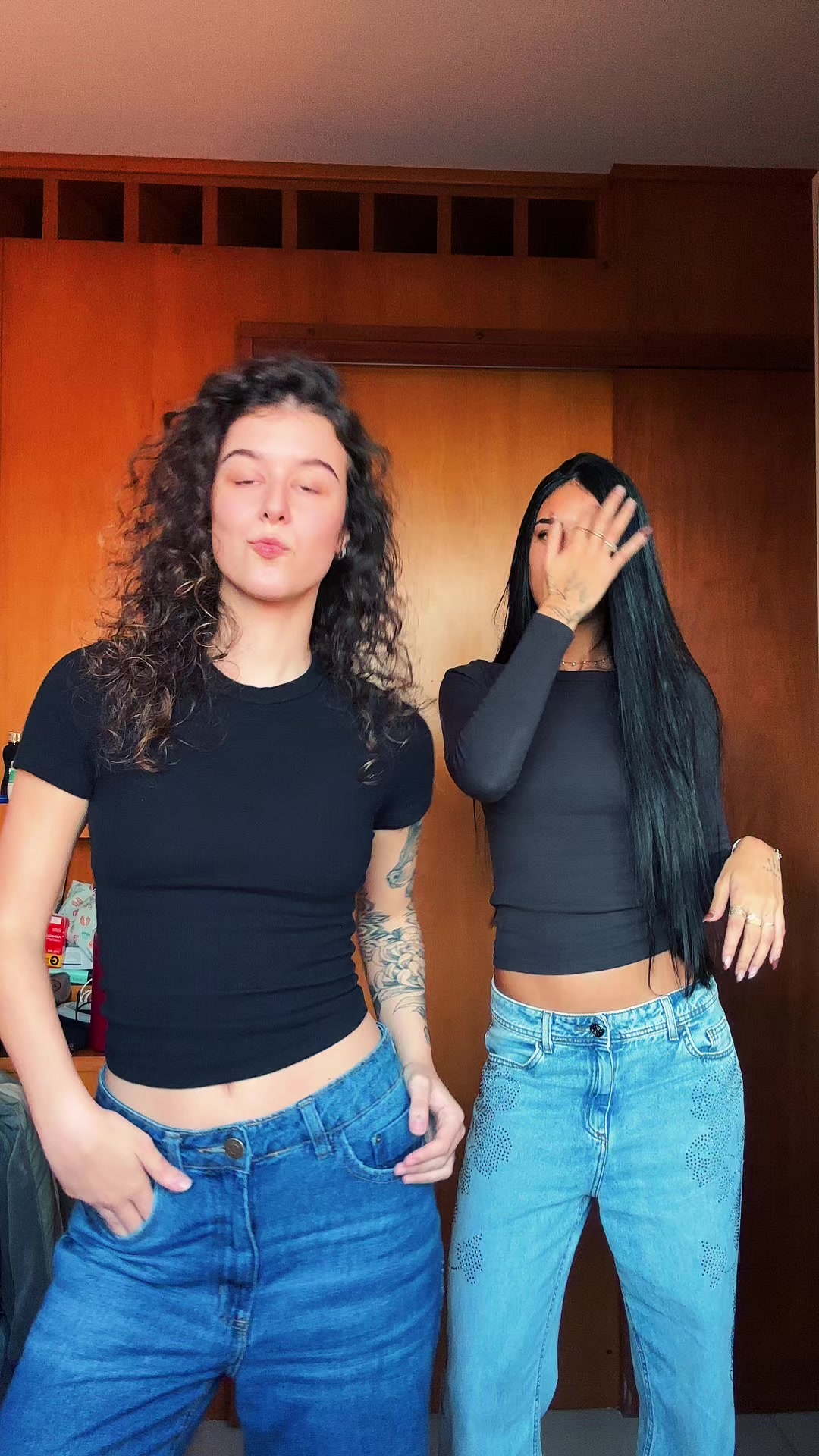 @lu