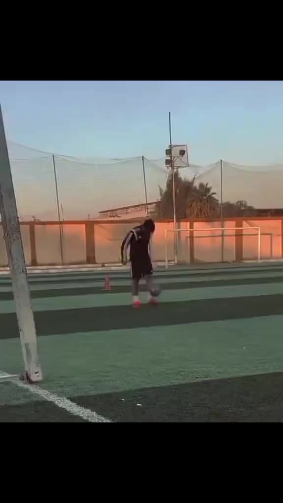 @Mo