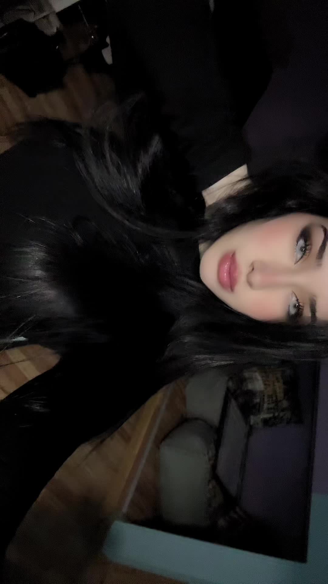@Tina