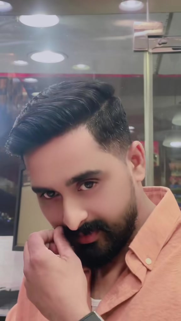 @raazrasiq