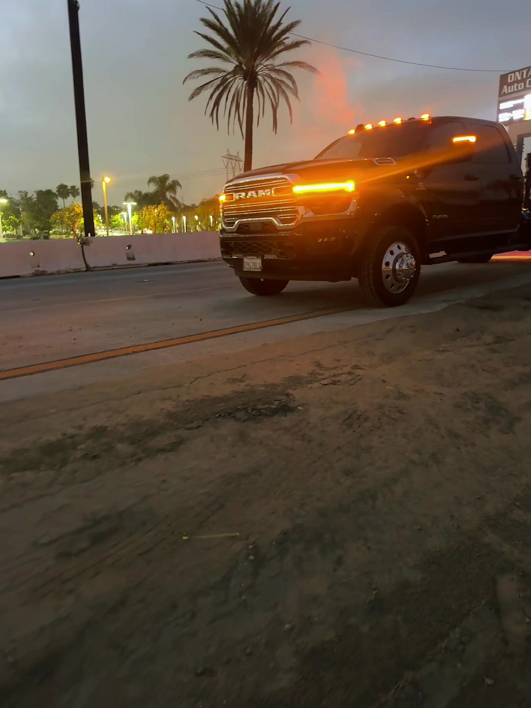 @Straight haulin