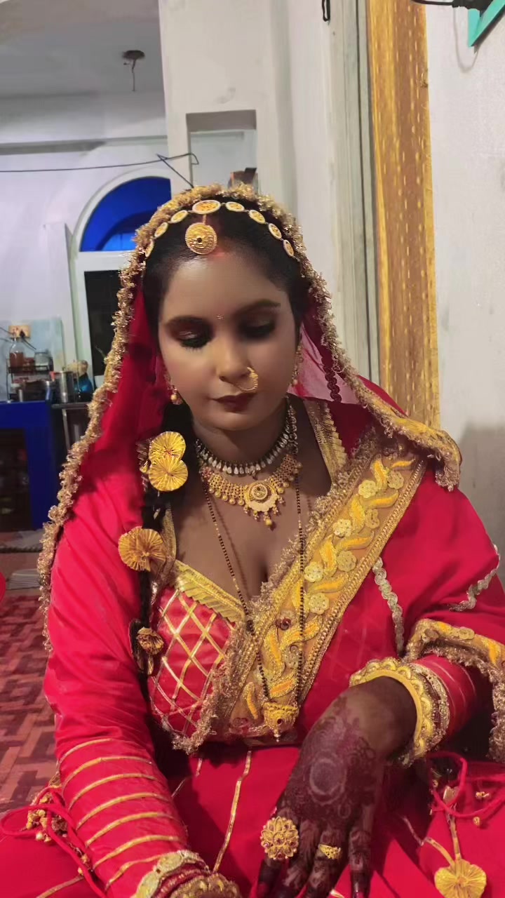 @divyapandit