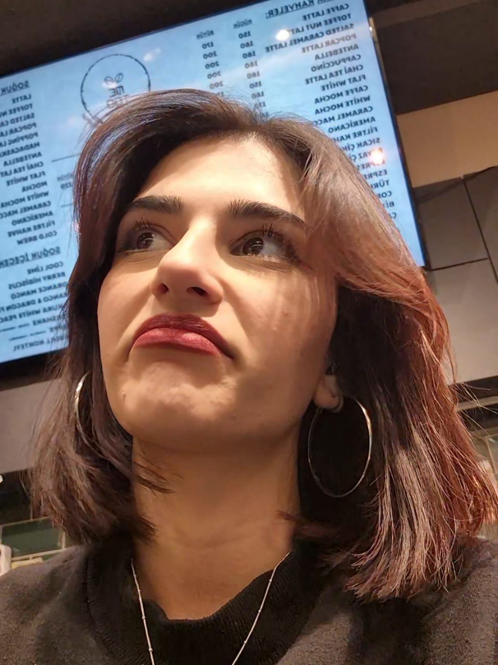 @Kübra Gökçe 卌