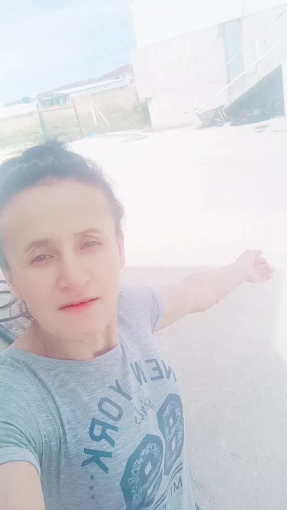 @AYKIZİN MASALI 🌹🌹