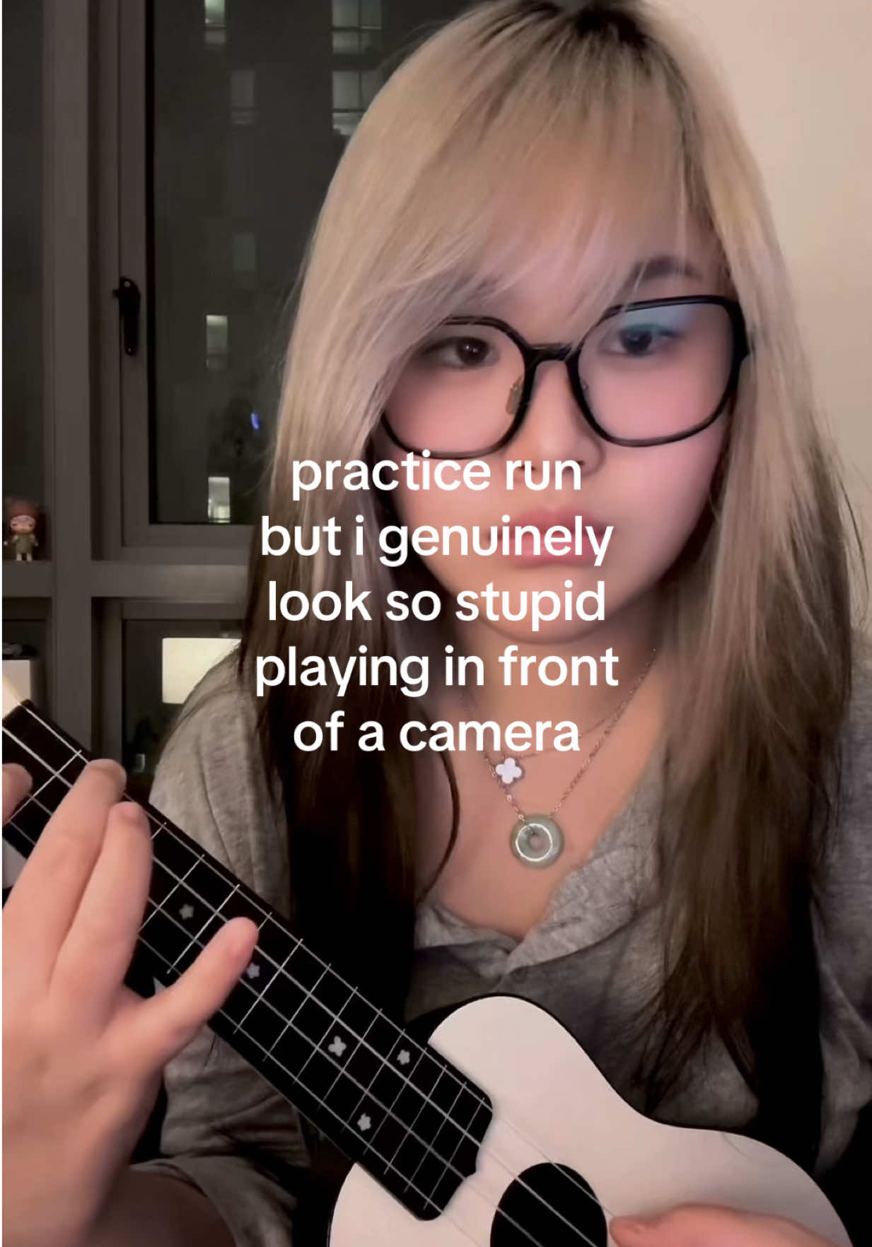 @张玉