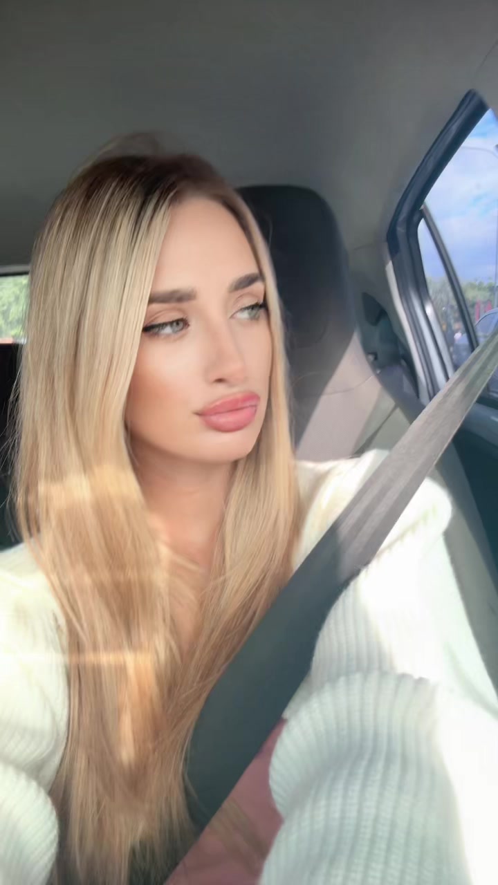 @Brisa Colombil
