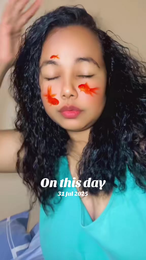 @IntrovertRiri♡