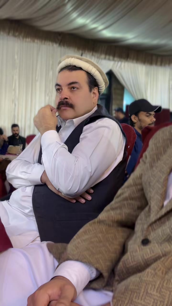 @Mr Noor Khan