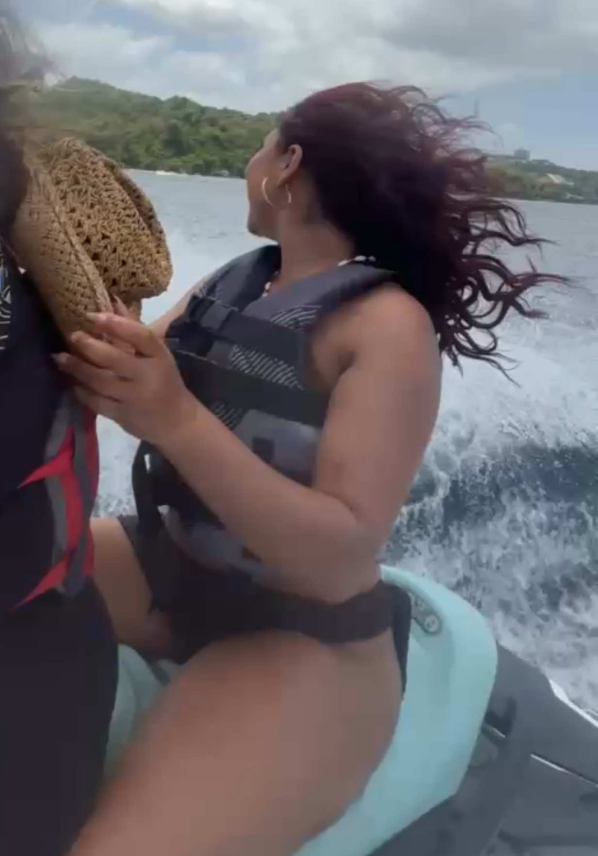 @moana.latina