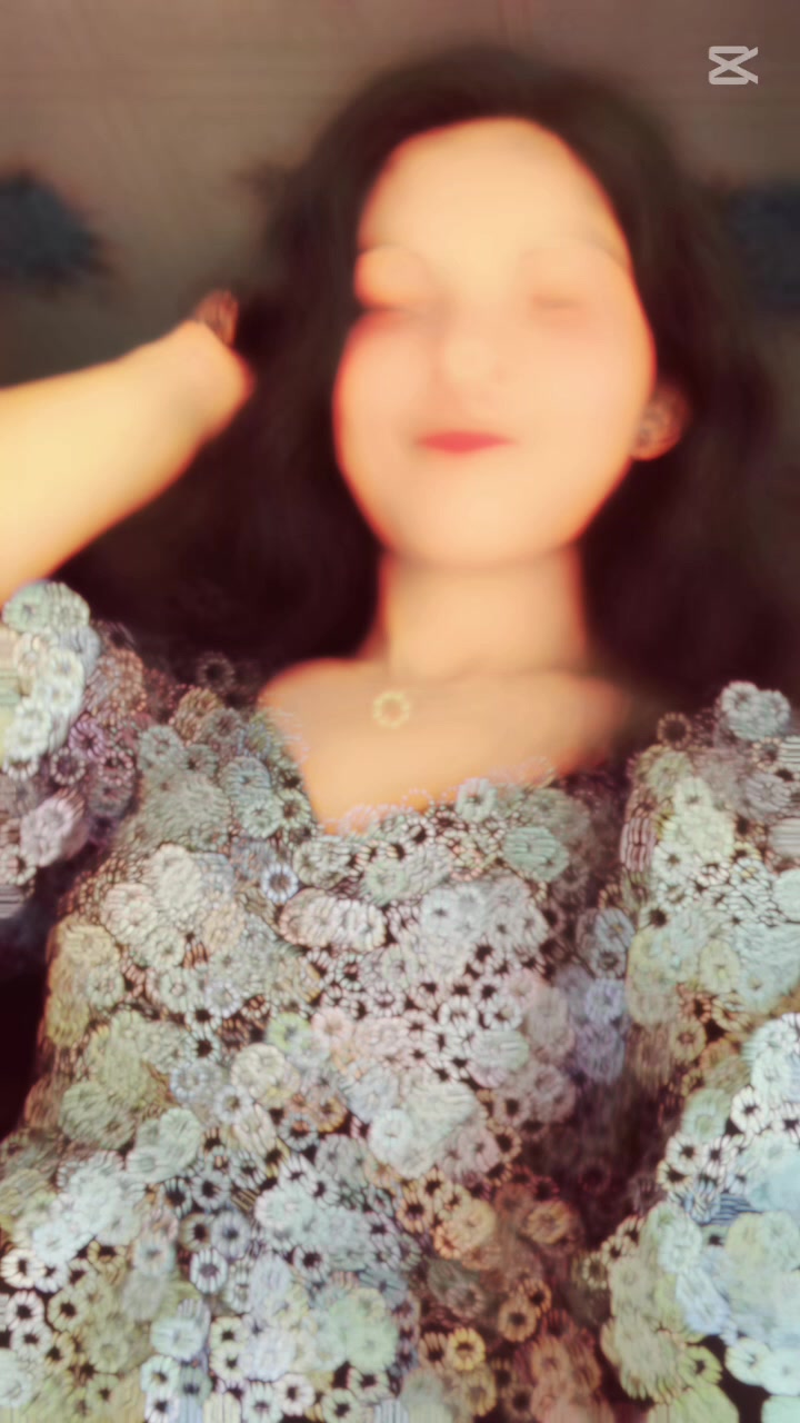@° ᥫ᭡_ηιѕнυ _gυяℓ ☁️🦋 !! "