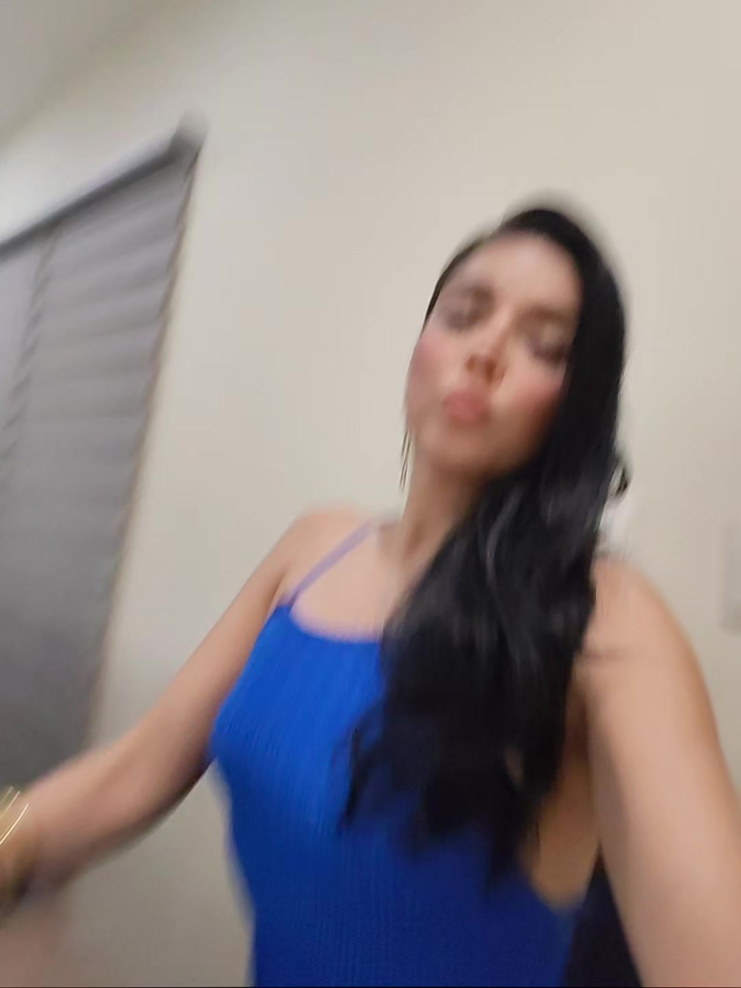 @Claudia Castro