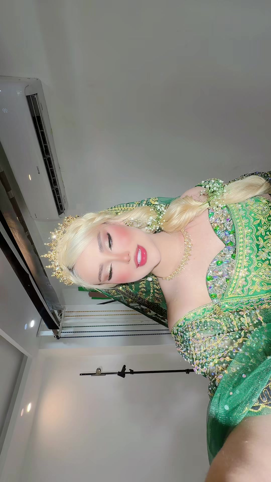 @Mahsasepahdost