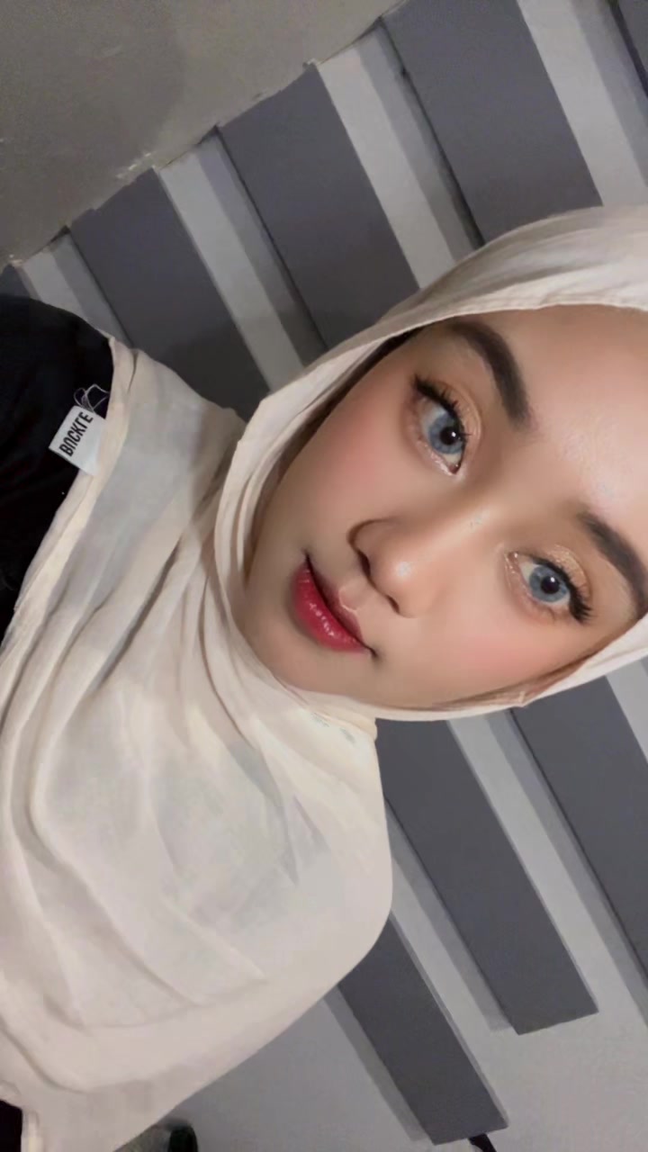 @♡aqis♡