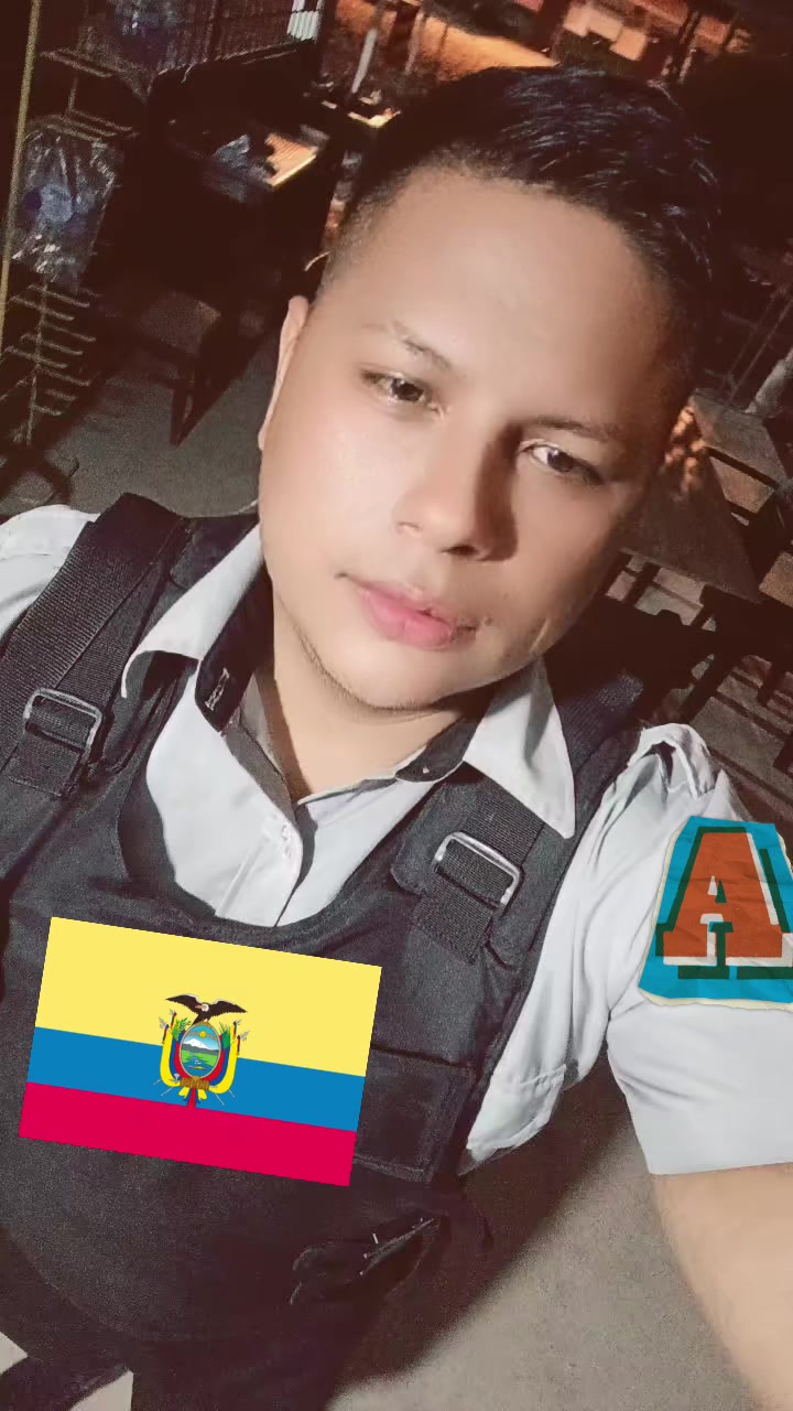 @Al͎͍̗̥̯̐͋͐̑̐ȅ̪̲͡x✍️🏍️