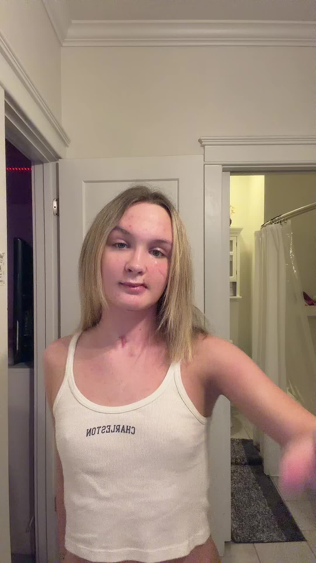@___
