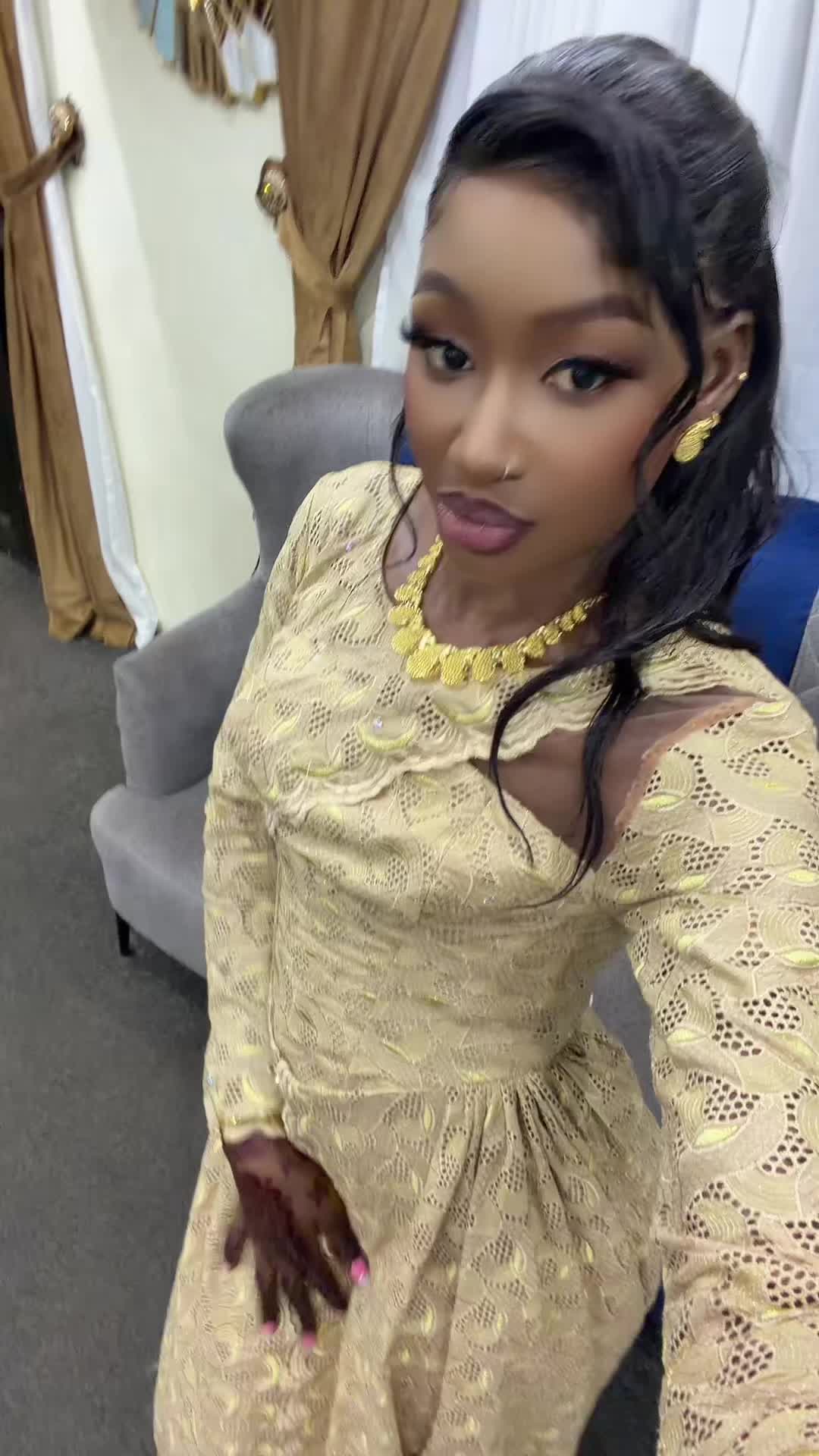 @Awiska Tangara