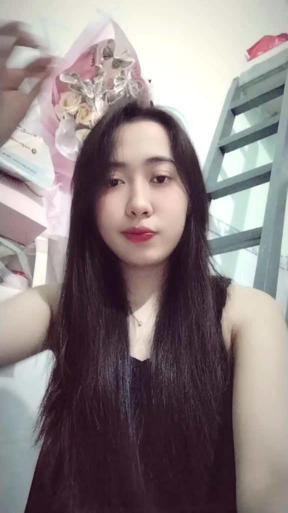 @Ngọc Hằng đang Suyyy🐣