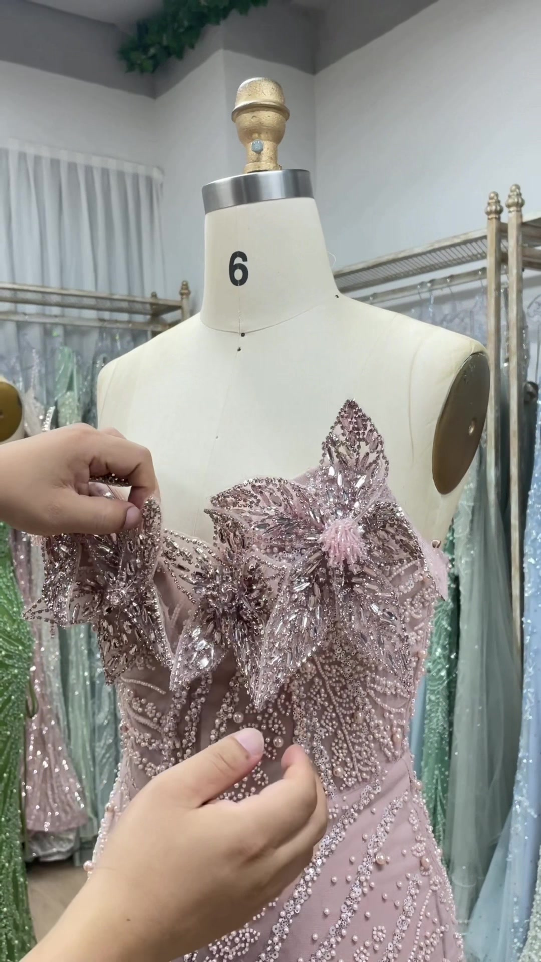 @Desiredressshow