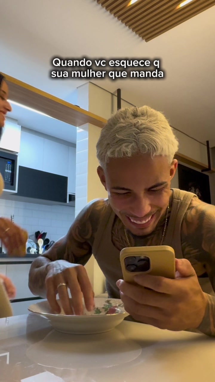 @eunicollauoficial
