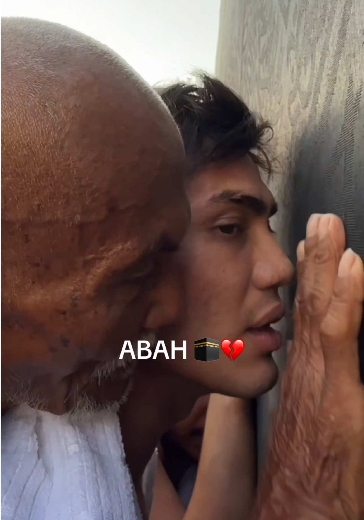@AisarKhaledd
