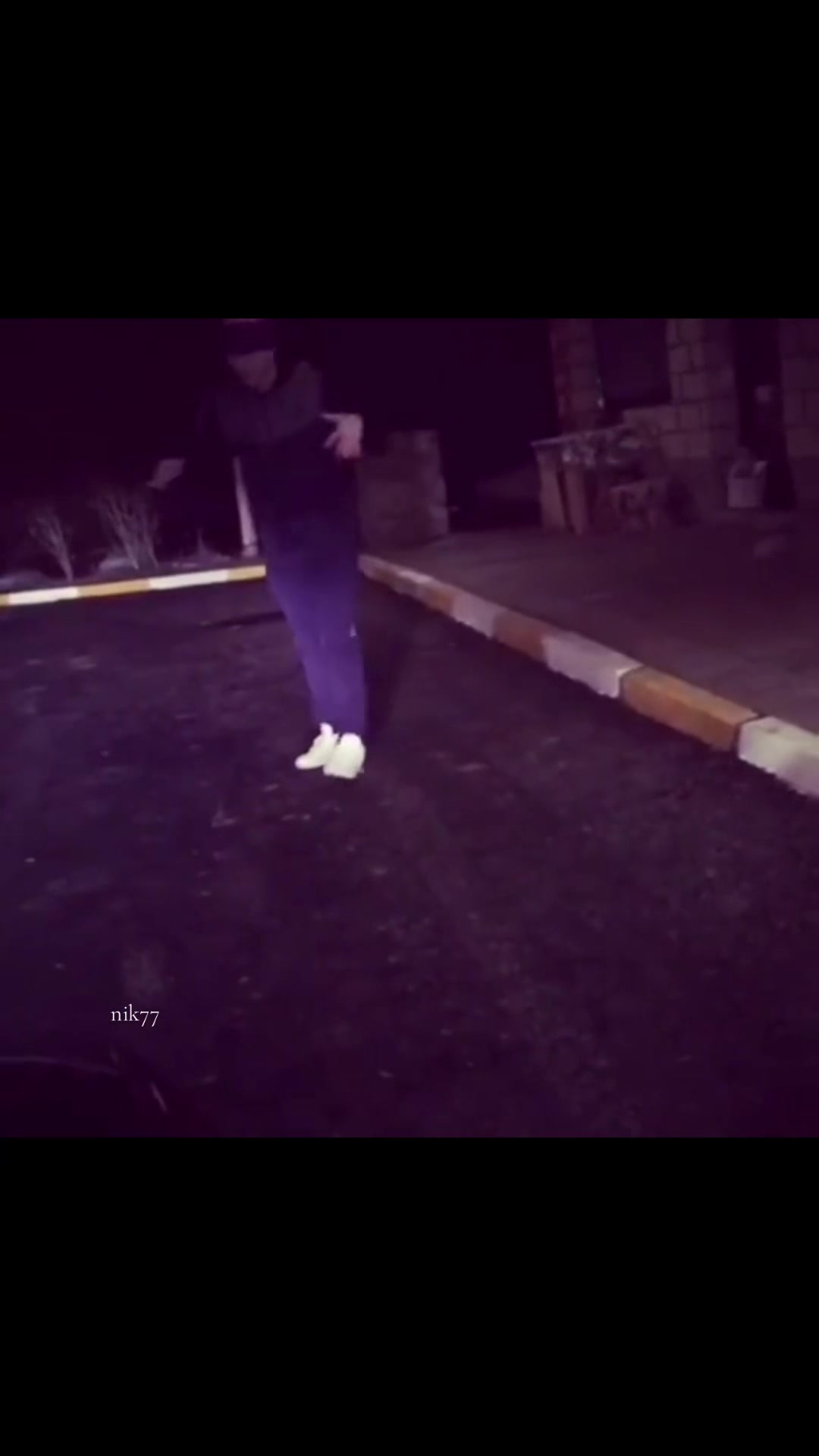 @nik77