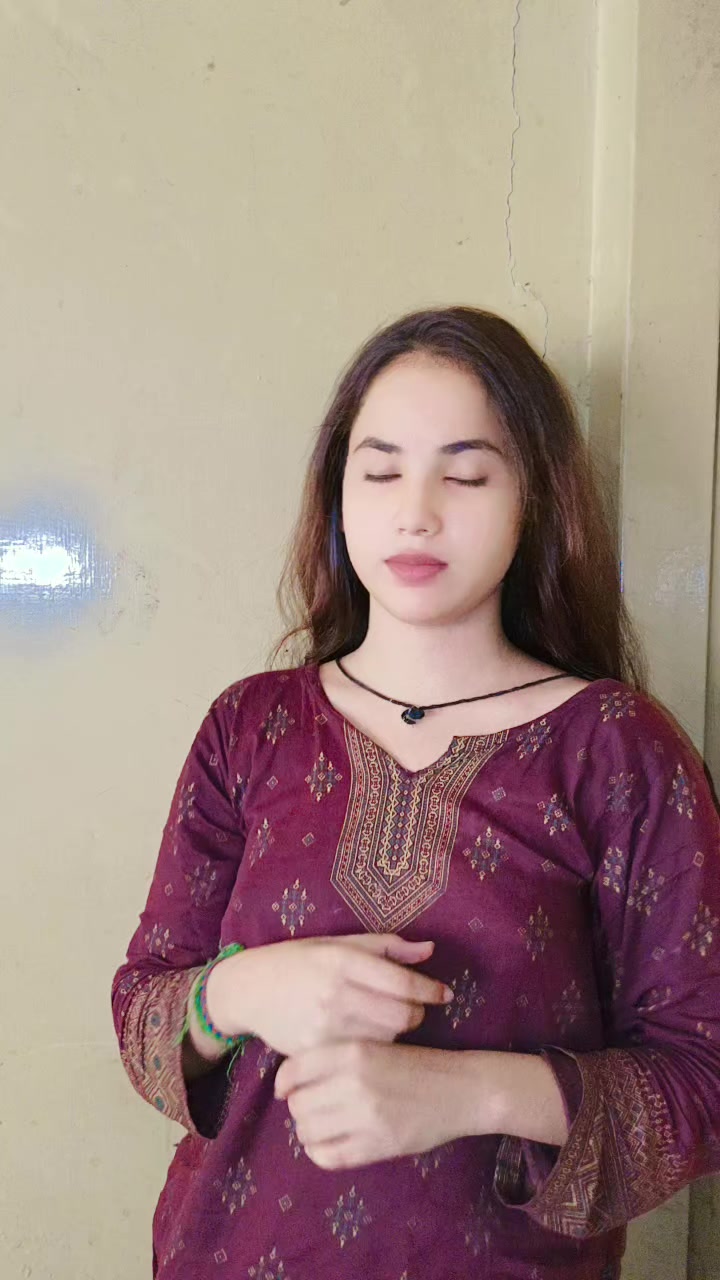 @Anayakhan